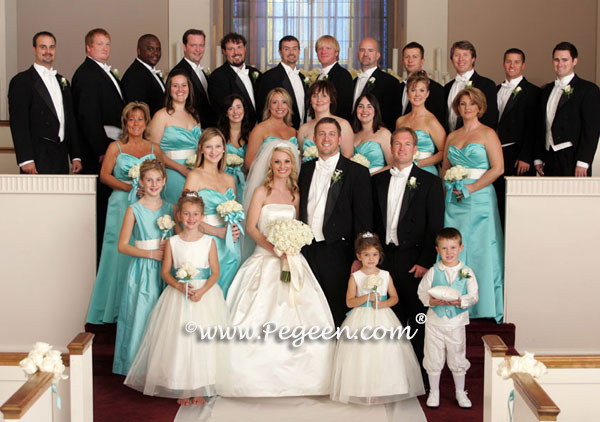 bridal party with flower girl
